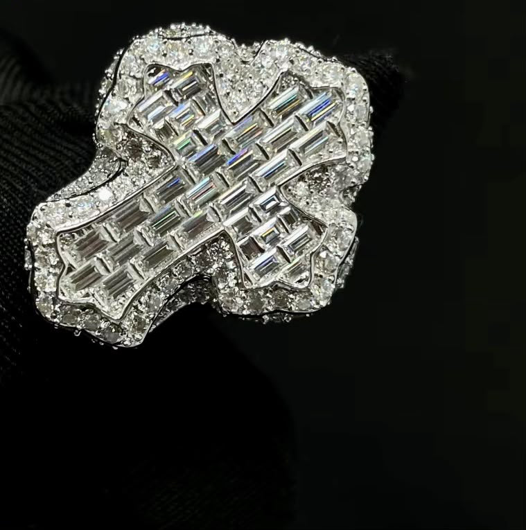 Bague Croix en Argent S925 pour homme en Moissanite VVS KC.LUXURY