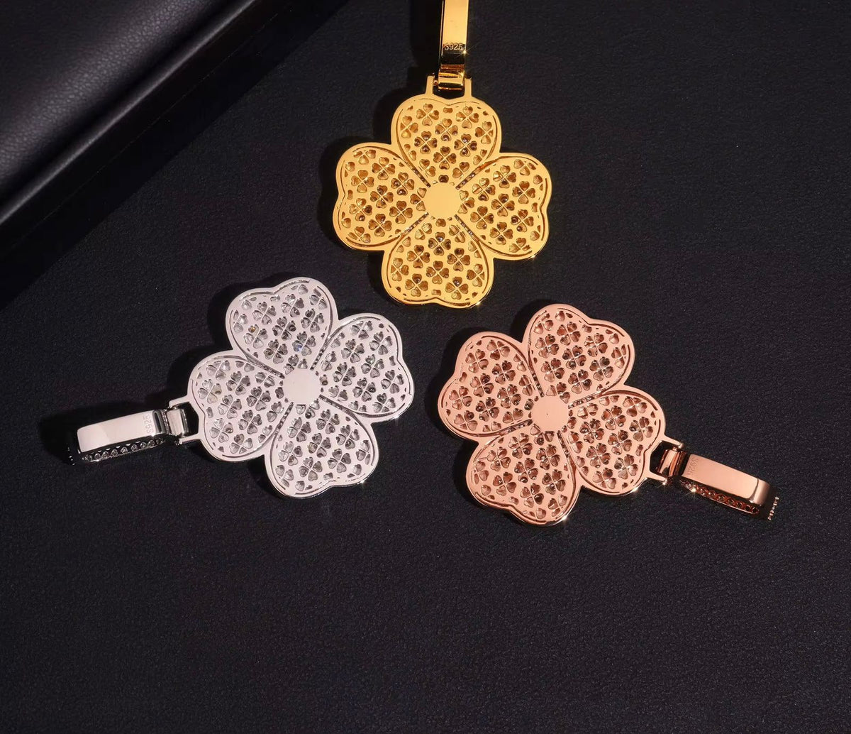 Pendentif trèfle en Argent S925 Moissanite VVS1 KC.LUXURY