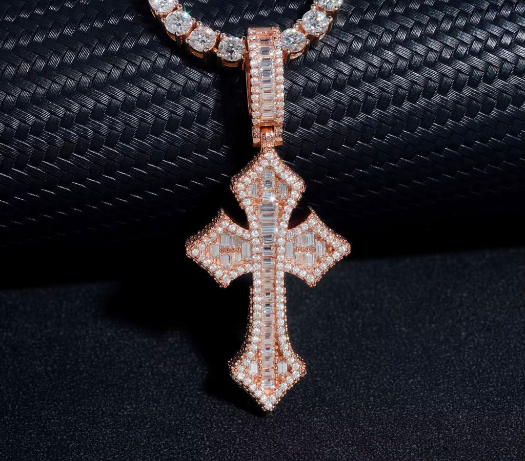 Pendentif Croix style baguette en Argent S925 Moissanite VVS1 KC.LUXURY